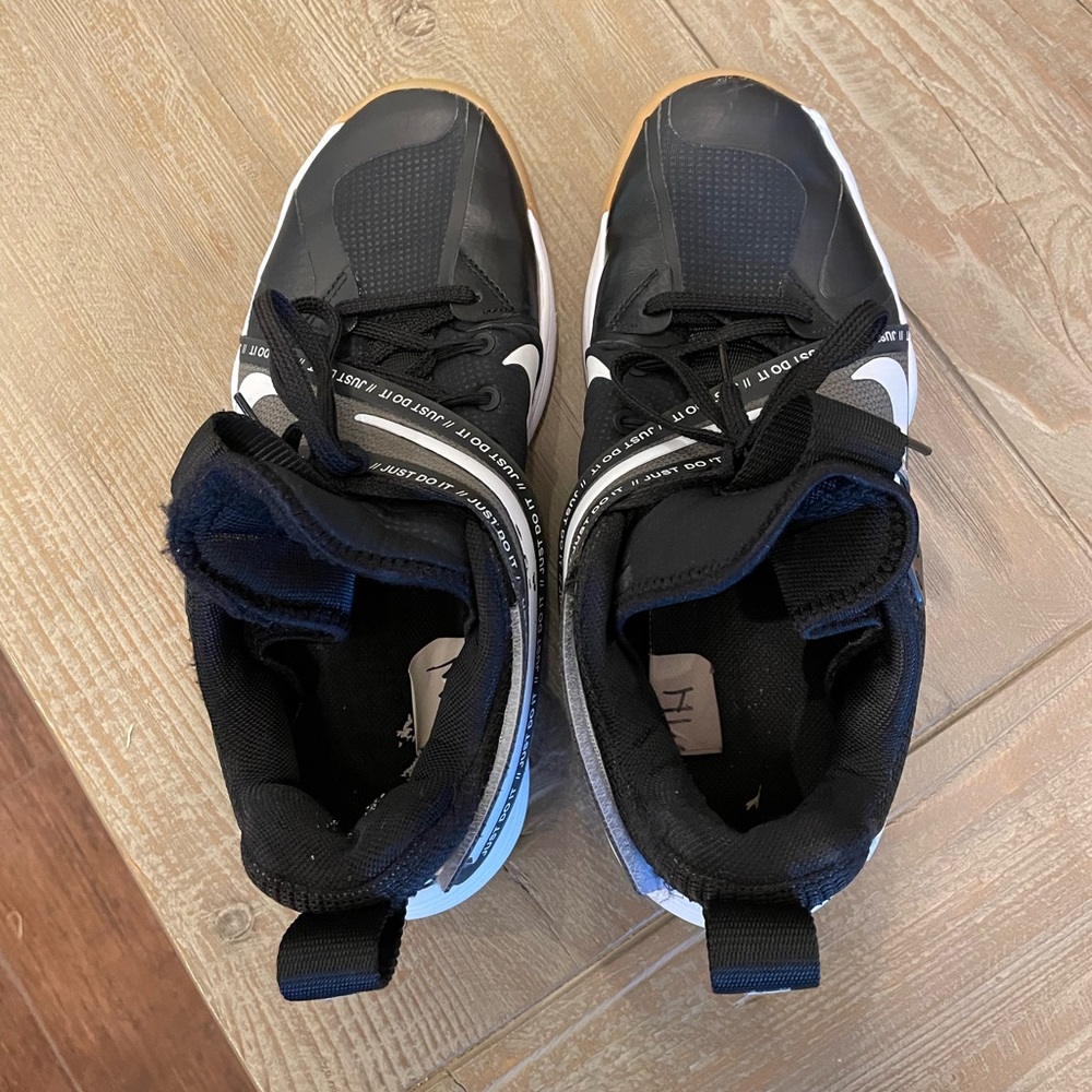 nike react hyperset black volleyball shoes size 8